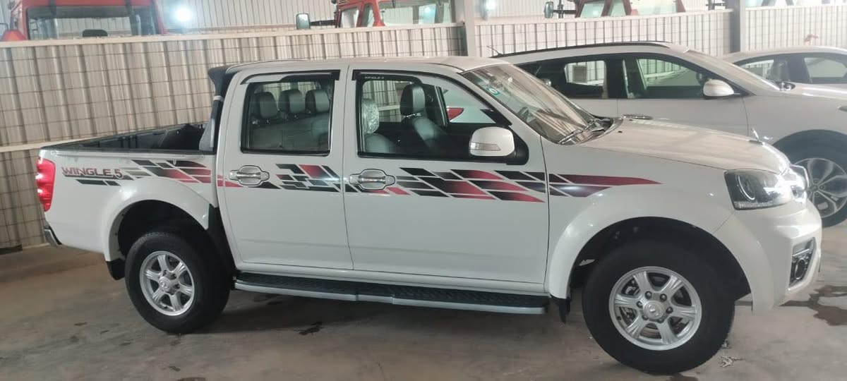 سلام عليكم  كريت 2024 للبيع
كفاله عامه مكفوله من كلشي رقم واسط انكليزي 

ماشيه 43الف السعر 135بيه مجال للشراي 

مكان السياره واسط الزبيديه السياره بسمي تحويل ثاني يوم الاتصال واتساب ***********الاتصال ***********
