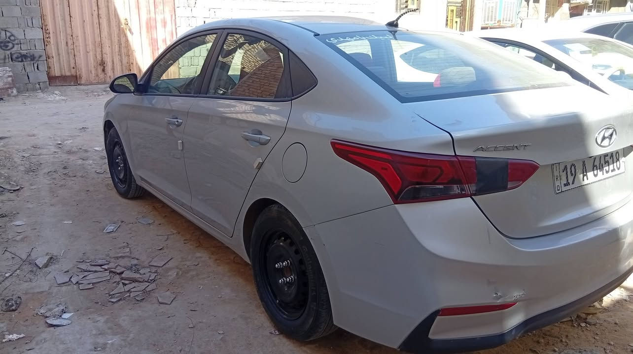 اكسنت موديل ٢١ أبدل بنيد وجاملق ضربته جهة السابق مكينه كير حداديه تبريدكل كفالة سيار جديده بسمي وارد امريكا رقم وعنوان كربلاء *********** السعر ١١٢
