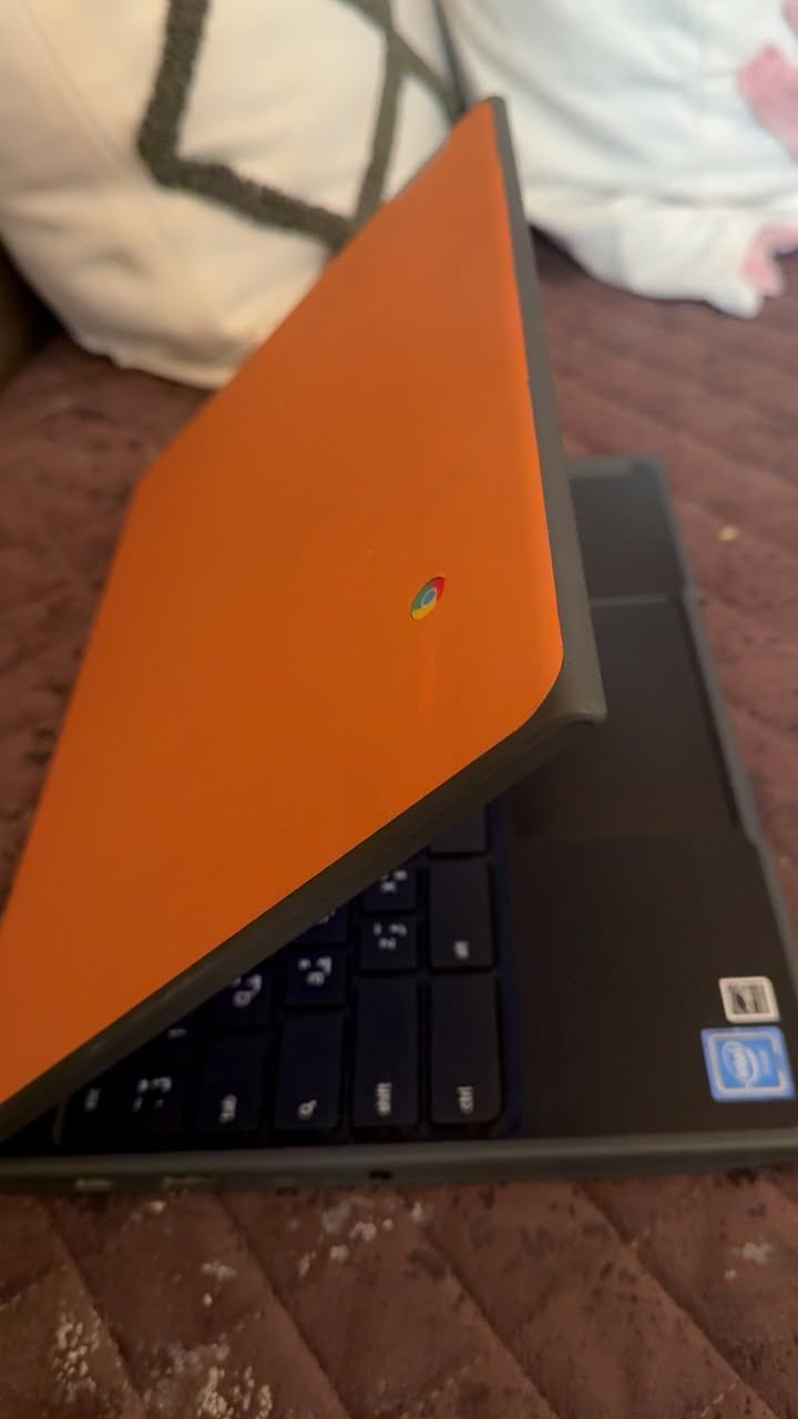 لابتوب  Lenovo
نضام اندرويد نضام سلس 
وشكل سلم حلو 
سينمانا تشتغل 
يوتيوب 
تلكرام 
فيس كل محتويات تواصل اجتماعي موجوده بي 
الرام 32 👏🏻 
الحجم 12

شركه لينوفا اقوه من بقيه شركات بهيج فئه بسيطه 
للمراوس بتلفون ايفون او سامسونك اوشومي او بوكو 
لمهم انو ما مكسور ولا بي نقص تلفونك 
اهلا وسهلا بل جميع♥️


**إذا كنت صاحب هذا الإعلان وتريد حذفه لأي سبب، رجاءا أرسل رسالة إلى الدعم الفني**