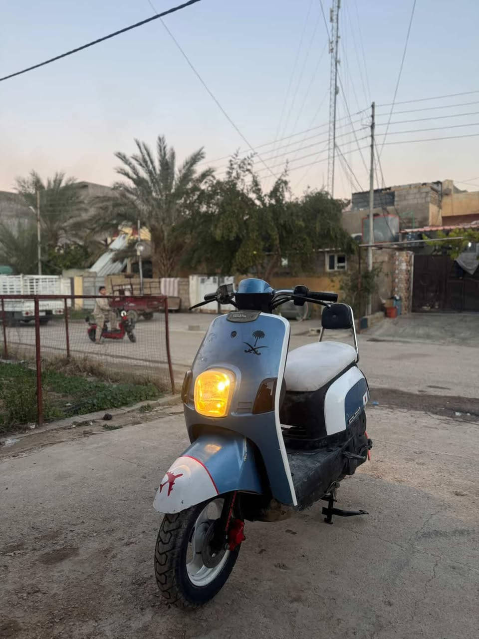 سلام عليكم لبيع دراجه بوليس 2007 كابريتر دراجه كامله من كلشي مابيه اي نقص سلف هندر مكينه خير من الله اي شي مناقصه دراجه كامله الخر حبايه من كلشي مكينه خرسه سعره 550 وبيه مجال حك جيه مكاني ديالى خالص هبهب رقمي ***********
