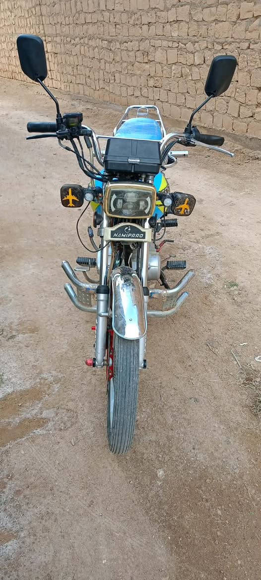 دراجه.البيع موديل 24
اربعه كير

ما مفتوح. بعده. نضيفه 
موجود خاص وهاذه رقمي ***********
