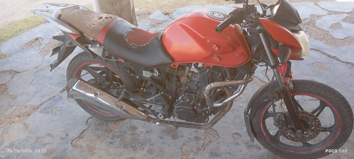 دراجه ليفان للبيع نضيفه وشغاله كلشي مابيه وبيه كمرك  سعر 500وبيه مجال مكان عامريه الفلوجه مستعجل ***********
