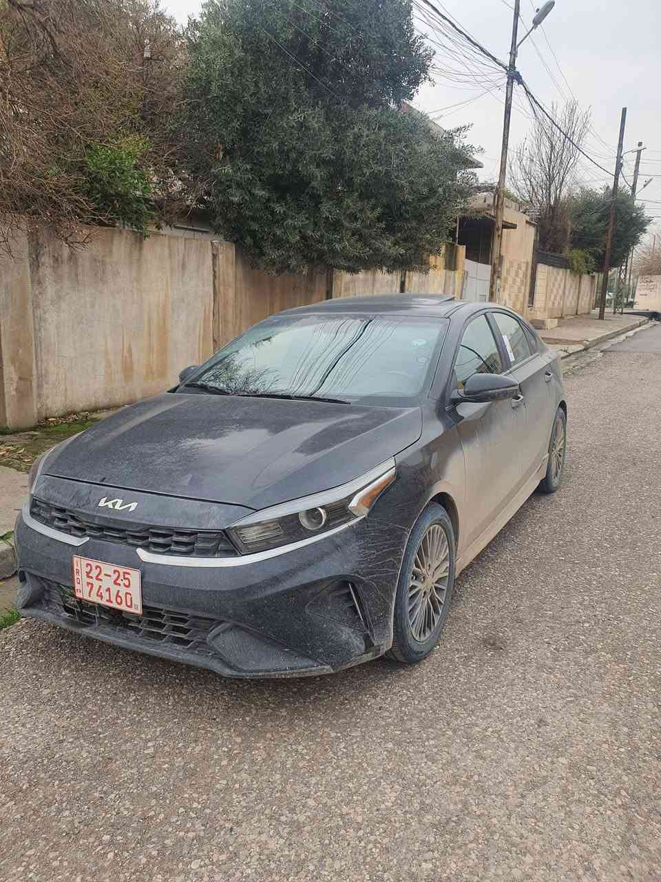 السلام عليكم فورتي موديل ٢٣كاتي تخريج قبل سبوع جديدالسياره جيتي لين ١/١السعر ١٢٥وبيها مجال السياره حدثها قلب بل خارج وصور مرفوقه بل منشور تحياتي../***********/***********
