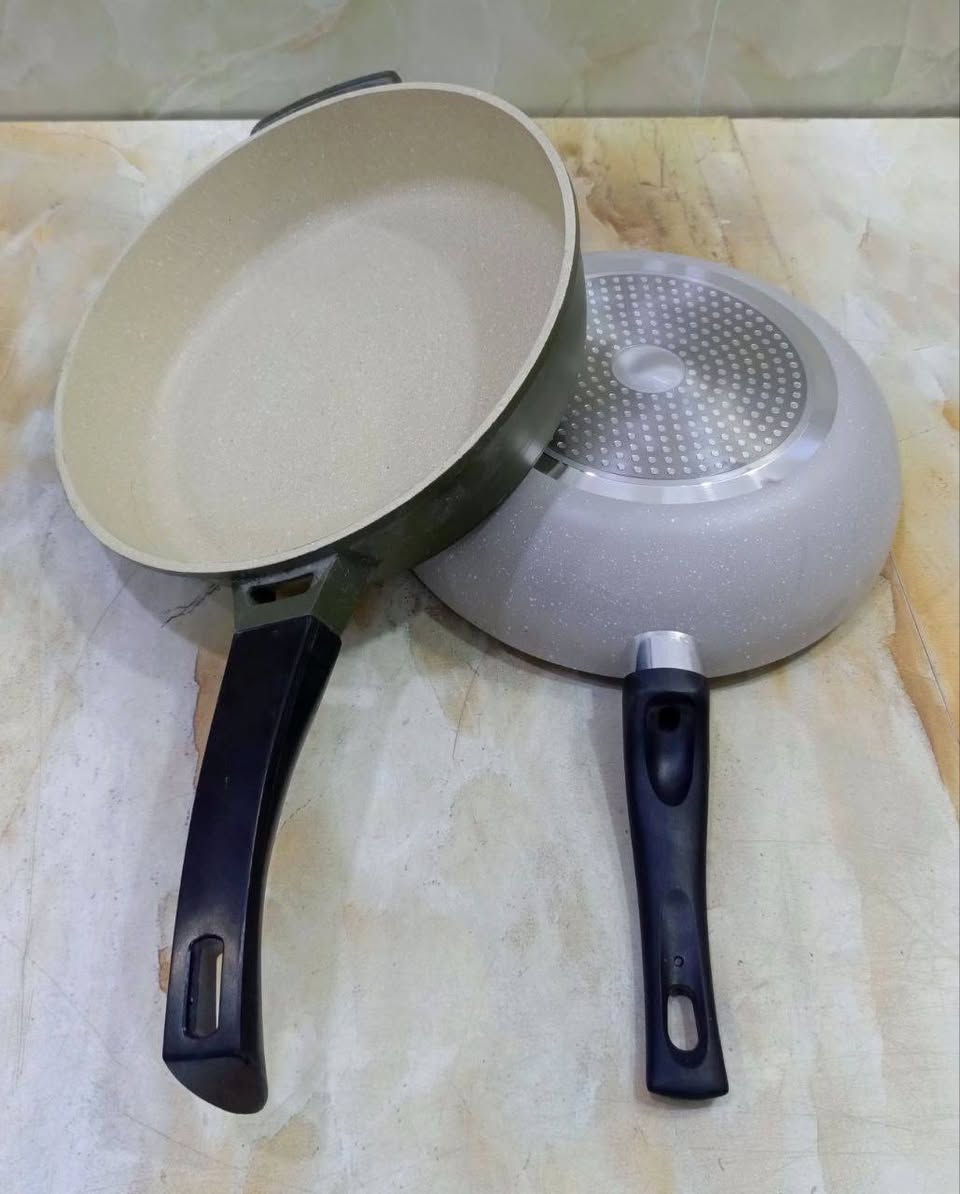 سلام عليكم 
اللهم صل على محمد وال محمد  
#وصول بضاعة درجة اولى  طاوات وتباسي  غلايه كاسروله كرانيت تيتانيوم الالماز الجيرمني الاصلي ثقيل الاصلي زيتي داخل وخارج..
جميع الأحجام سعر حسب الحجم. 

باقي الصور على قناة التليكرام 👇👇👇
https://t.me/+ro5NT0GIM3VhZDRi

رابط حساب البث تيك توك 👇👇
https://www.tiktok.com/@s_2uss?_t=ZS-8zblDG8PTs7&_r=1

@إشارة 
#متوفر توصيل كافه المحافظات 
#العنوان ديوانيه قضاء البدير حي الانتفاضه مقابل مولده محمد ابو مرام.


**إذا كنت صاحب هذا الإعلان وتريد حذفه لأي سبب، رجاءا أرسل رسالة إلى الدعم الفني**