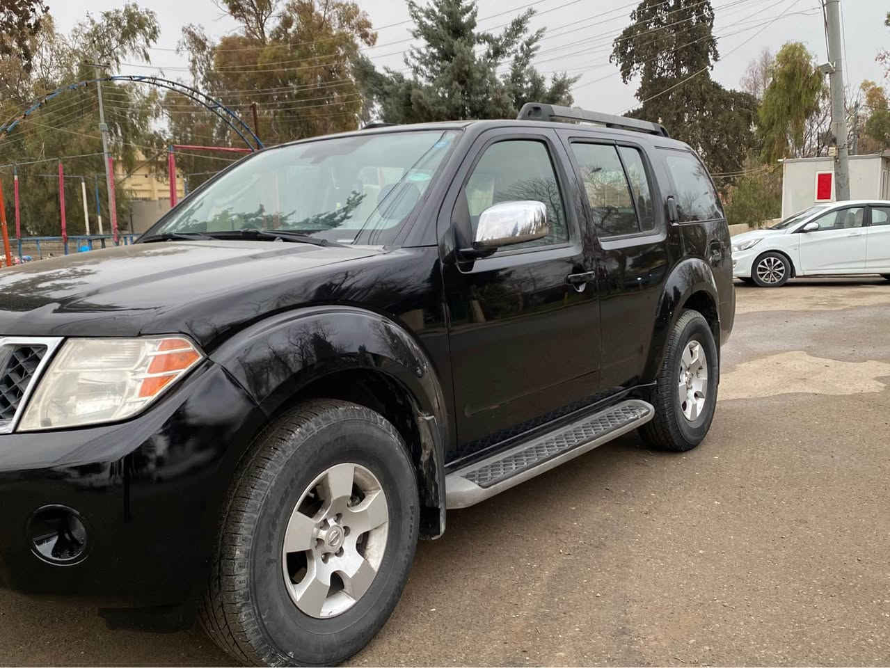 نيسان باسفةندةر موديل ٢٠٠٩ رةش قةتران 
١/دةشبول ئةرمادة
٢/دةبل ئاكسل
٣/تةبريت مةركةزى
٤/سوكان فوليوم
٥/سيدى بوكس
٦ /سى ريز كوشن
٧/كوشن جلد
٨/لايد زينون
  بوياخ بونيت لةسةر ساخى بوياخة و لةكةل نيو جامل بوياخ كيرو مةكينةى بةشةرت تةبريد بةشةرت  سةنةوى تا ٢٠٢٨ تازاية بةناو خومةوية تةحويلى خةرامة بةشةرت سةعرى 110كةلاو معملة
زمارة/***********
زمارة/***********
شوين جةمجةمال شمشمل, السليمانية
