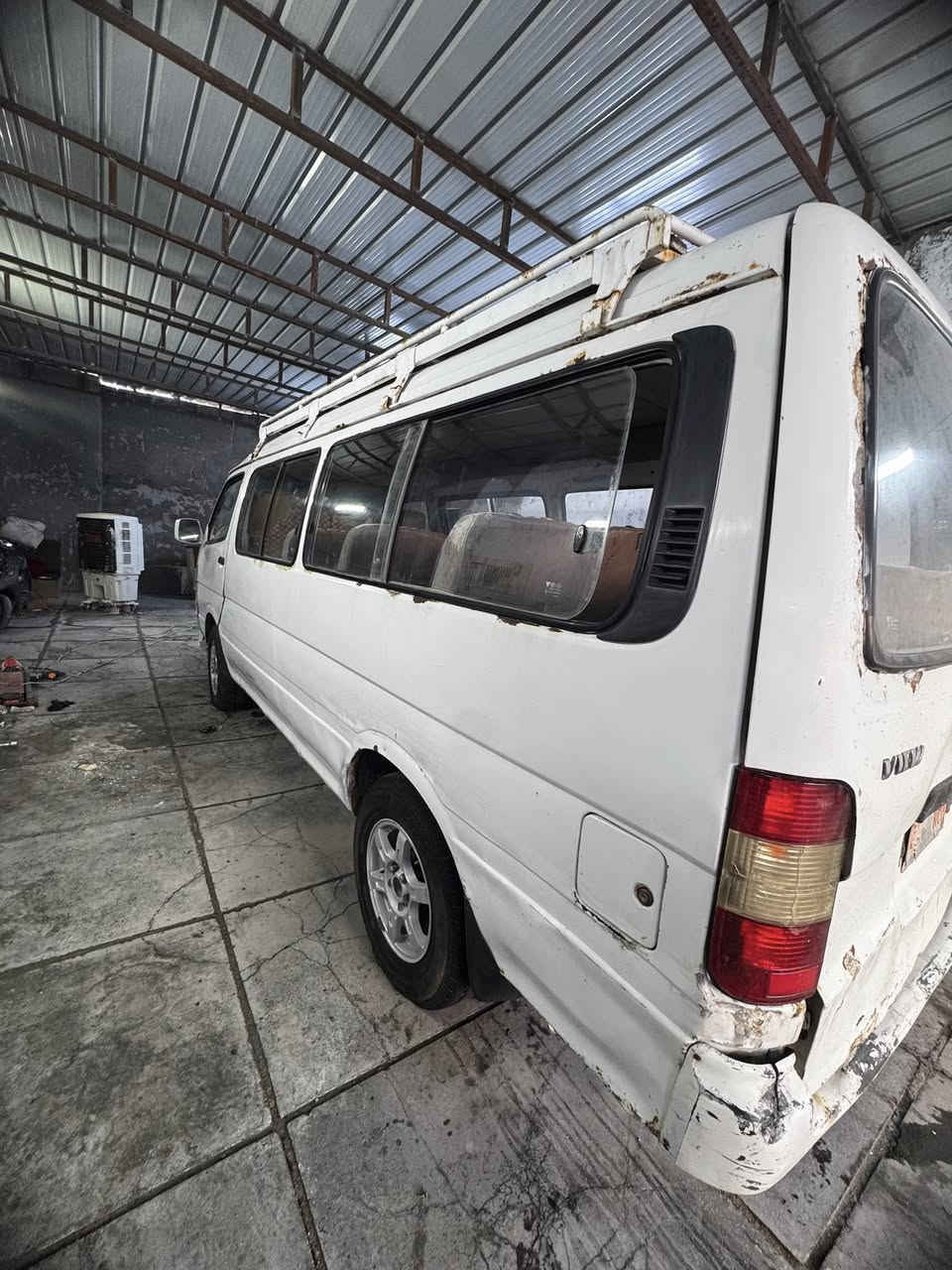 فتون 2009 رقم كربلاء  بيها تنقيص كير حداده خير من الله راعيها موجود مصفره قبل فتره سعر 20بيها مجال حك لجيه عنوان بصره قبله
 ***********
