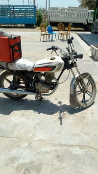 دراجه نامه عشرين بدون اوراق سعر 200 وبيه مجال 07717448849