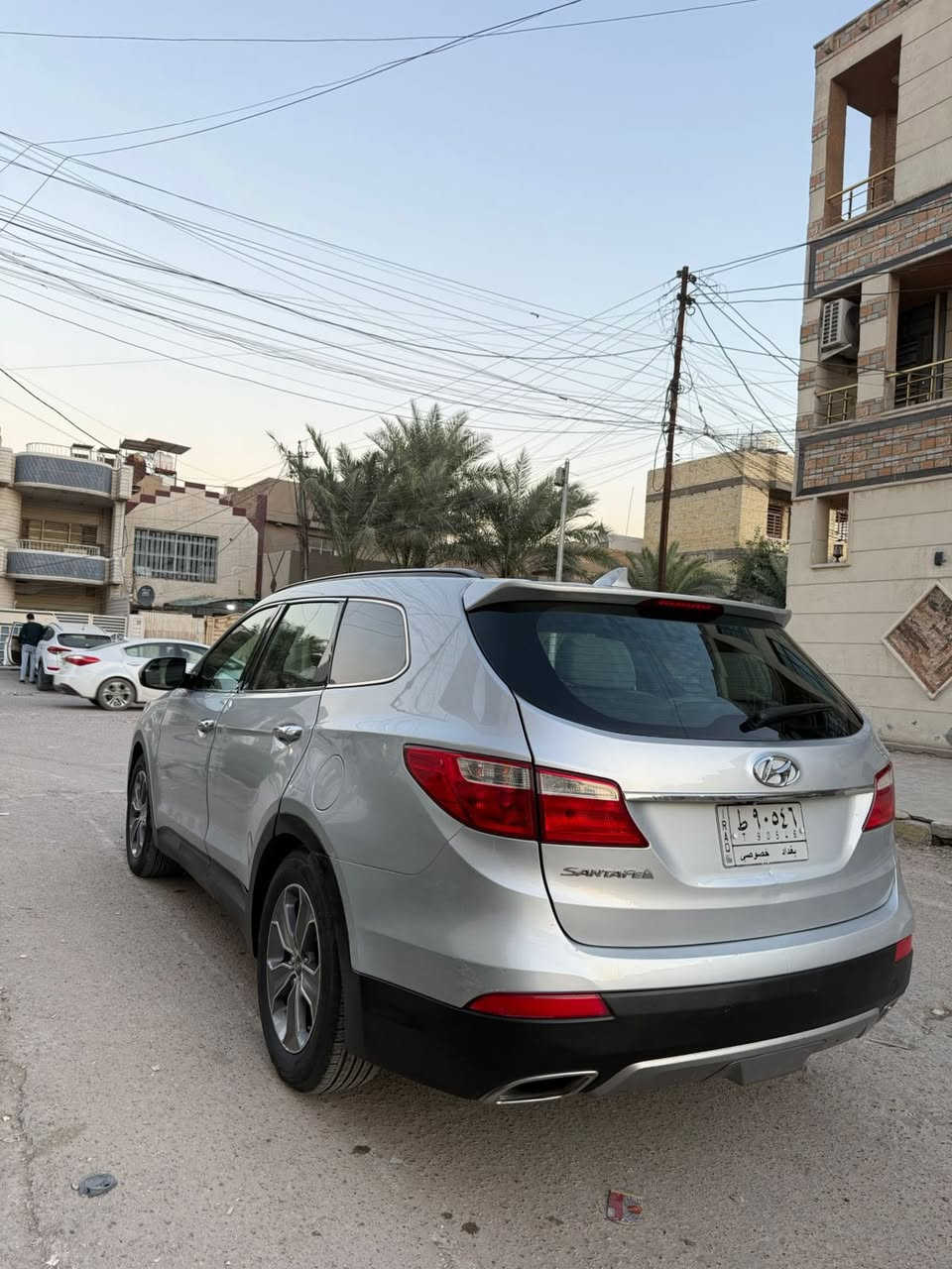 السلام عليكم حبايبي
سنتافيا
موديل 2016
بيها جاملغ خلفي وبابين صفحه السايق 
ماشيه 64 الف 
تدفئه كشخنات
كشخن كهرباء
تحكم ستيرن صفحتين  
تحكم مري كهرباء 
تبريد ٣ قطع 
٧ راكب 
مكينه ٦ سلندر 
السعر 149$ وبيها مجال بسيط حك الجيه فقط
بغداد (بغداد جديده)
للتواصل
***********
