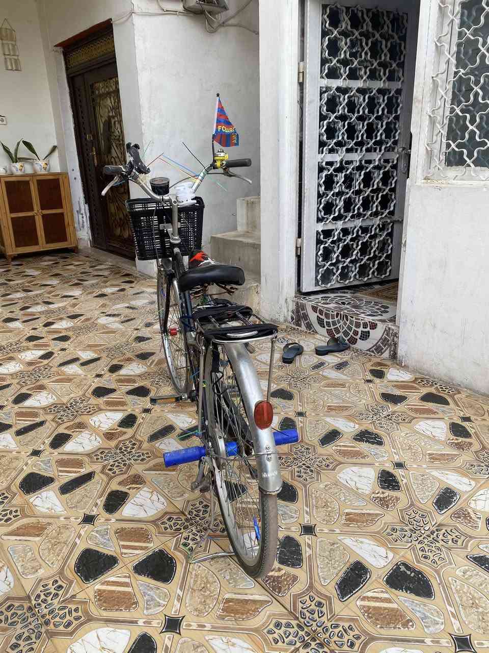 السلام عليكم بايسكل للبيع العنوان كركوك حي العروبه رقم الهاتف ***********
