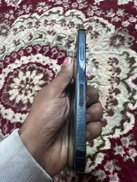 جهاز( ١٢برو )نضيف امانت الله وجميع تفاصيل بصور***********
