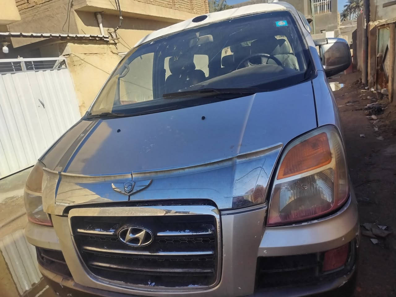 ستاركس 2007 لا ضربه ولا صبغ رقم نكليزي تحويل ثاني يوم مكينه بيه براص سياره جديده  مال جناي سعر 75 ابيعه على وضعهه مكان بابل ***********
