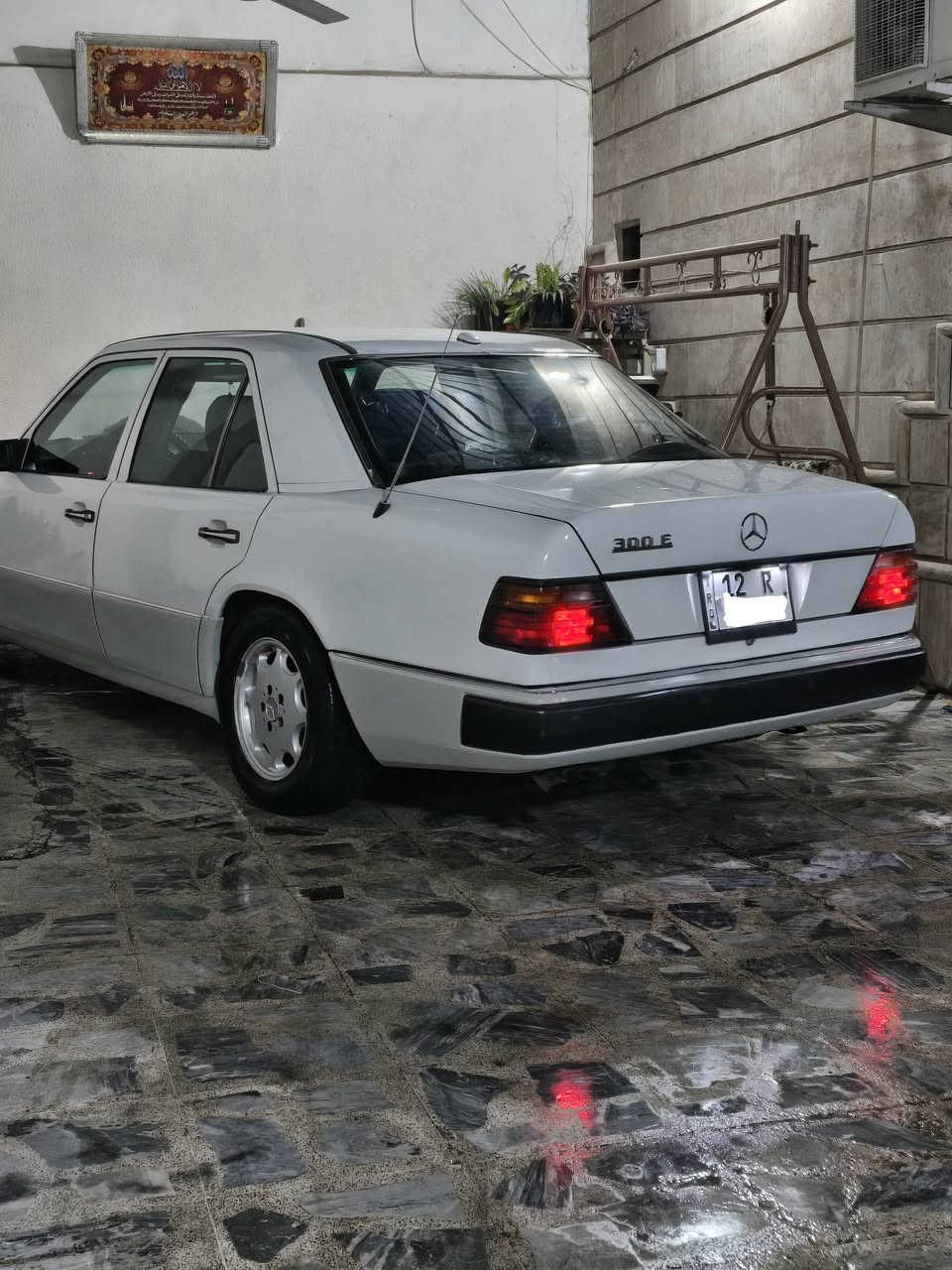 🔴السلام عليكم 👋
🔴بيع  بمرسيدس دب W124
🔴نوع : مرسيدس دب 260
🔴الموديل :1988 محدثه 1992🔱
🔴الحجم :260🔱
🔴المحرك : ديزل بلادي خمسه سلندر تيربو 🔱
🔴الگير : شرط🔱
🔴الاكسل:300 بدلته مناسب للمحرك خفيف يصير 🔱
🔴حداديه : نظيفه🔱
🔴الغرفه: نظيفه وحلوه🔱
🔴اللون: ابيض🔱
🔴الرقم : نينوى دولي إلى 2030
🔴اطارات :طخم نظيف مصار شي من بدلته🔱
🔴بطاريه: نظيفه🔱
🔴صبغ : بيها قطع صبغ بس انطيك صبغ عام🔱
🔴التحويل : شرط التحويل 🔱
🔴حصه مل كاز بيها بس يرادلها تفعيل لأن الرقم جديد
🔴السعر: 70وبيها مجال 🔱
🔴اخوان السياره جاهزه من كلشي  محرك وكير وشلعتها حلوه شغل واطلع ولا تفتح بوند سياره نظيفه مل بيت الشراي يتصل عالرقم ♥️🔱
الرقم : اسيا :***********♥️
الرقم :كورك :***********
