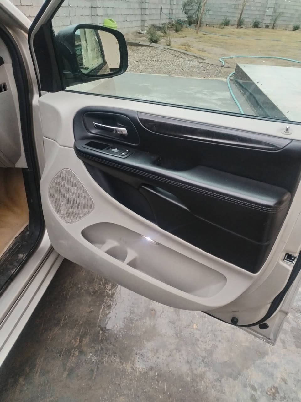 دوج كرفان 2013 مراوس اريد كورلا


**إذا كنت صاحب هذا الإعلان وتريد حذفه لأي سبب، رجاءا أرسل رسالة إلى الدعم الفني**