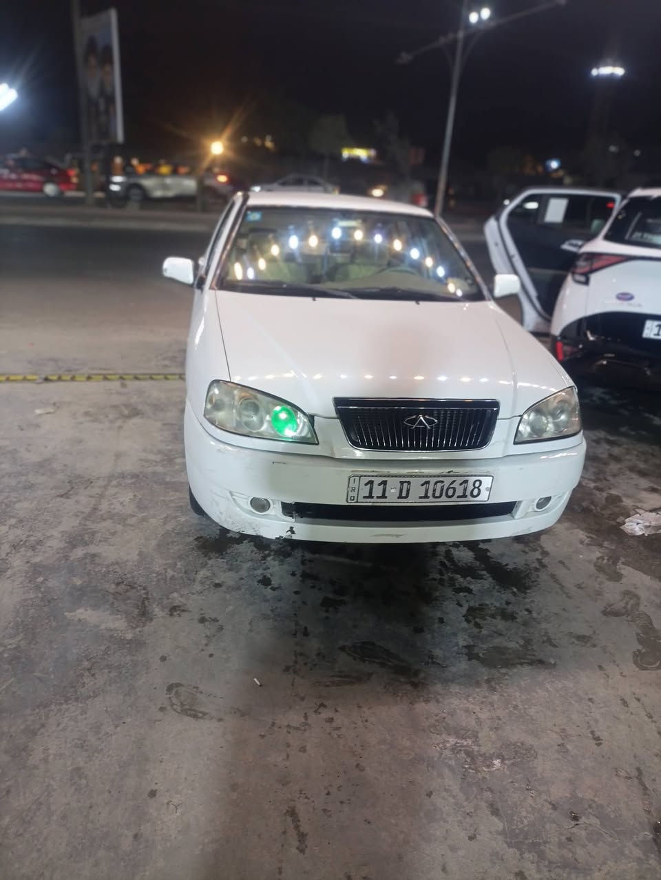 سلام عليكم شيري كوين 2010للبيع  كفاله عامه
كير مكينه صدر امامي خلفي مكفول 
كهربائيات كلها  شغاله شاشه اندرويد كامره
 تبريد ثلج
رقم انكليزي بسمي مصفره غرامات 
سنويه لل 31
تخم تأير جديد
سياره جديده وكلها بلاده 
السعر 42بيها مجال حك الجيه عنواني بغداد البياع 
رقم ***********
