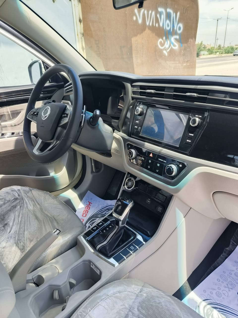 🚗 للبيع: سانغ يونغ كوراندو 2025
📍 مكان السيارة: بابل – الإسكندرية

📞 للتواصل: ***********

💰 السعر:  190 دولار 

📊 المسافة المقطوعة: 400 كم (زيرو)

🛠️ المحرك: 4 سلندر – 1500cc توربو

⚠️ حالة السيارة:

• كفالة عامة بدون أضرار ✅

• السيارة بوضع الوكالة ✅ 

.  السيارة حرة مامحجوزة لأي مصرف احول ثاني يوم 

📌 تفاصيل إضافية:

• السيارة جديدة بدون رقم (فحص مؤقت)

• تترقم في جميع المحافظات عدا الإقليم

• لون السيارة: أبيض
