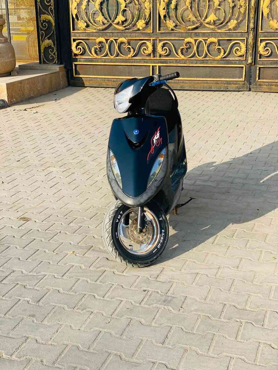 سلام عليكم
ماكس عدله للبيع 
دراجه كفاله عامه وما نقصها برغي 
مكاني بصره معقل ***********
وكلها عل لبلاد السعر 950وبيها مجال
