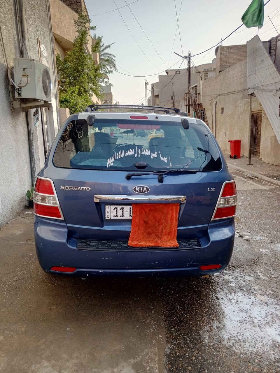 السلام عليكم فقط بيع بدون مراوس
مكان السياره #بغداد
كيا سورنتو موديل2007 امريكي مكينه  3800 سته سلندر مكينه بلاديه مامفتوحه 
سياره نظيفه استخدام شخصي عله ايدي سياره جاهزه تخم تاير وصدر حداديه كله جديد ..سنويه وارقام جديد ب اسمي 
مواصفاتها الاعتياديه 5راكب وتبريد وتدفئه شغال ويدات نيكل مكانها #بغداد 
الرقم ***********
