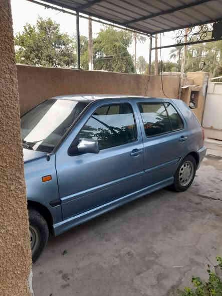 السلام عليكم كولف93 محرك 1800كير عادي مكفولات مصبوغه عام بدون ضرر ازرق سمائي تبريد سنويه 27 بأسمي جاهزه بطاين وكشنات جديده السعر43 وبيها مجال بسيط عنوان بغداد المدائن***********
