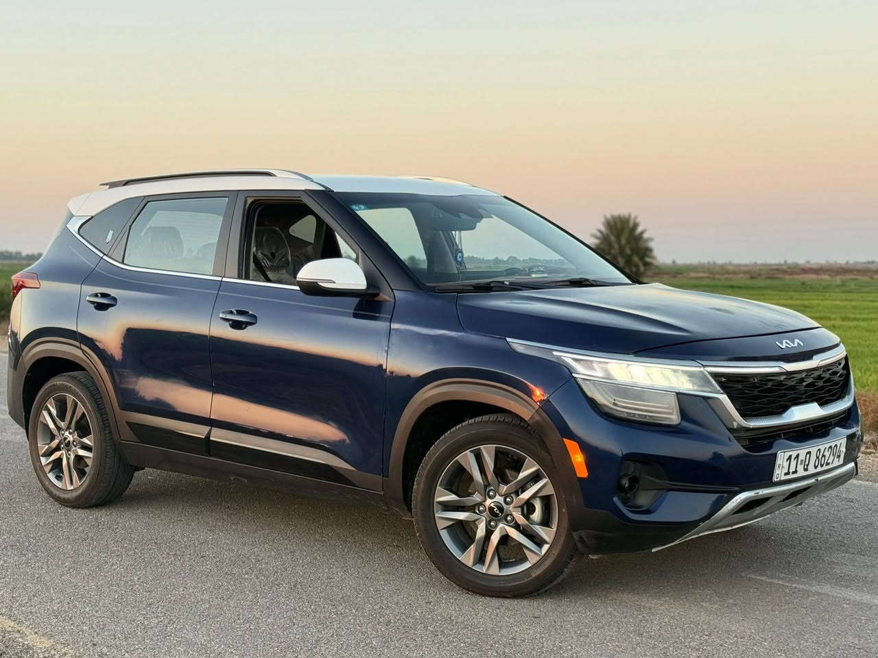 السلام عليكم كيا سليتوس موديل 23
للبيع او المراوس حسب القناعة 
حادث السيارة جاملغ الايمن والبنيد 
مكفولة من اللغد والشواصي وباقي السيارة 
السيارة بااسمي رقم بغداد الجديد تحويل مباشر 
السنوية لنهاية 2029
مواصفات السيارة 
بصمة تشغيل عن بعد و ابواب وصندوك
محرك 2000 دوش المرغوب ومكفول مع الكير
كشنات جلد ومخملي 
اشاير المري
رادار امامي وخلفي وجانبي 
تدفئة كشنات 
تدفئةسترن
شاشة كبيرة
كامرة دوارة 
سستم صوت 
تو ويل
تبريد قطعتين
الانارة الداخلية لمس
اوتو ستوب
تحديد مسار
قيادة ذاتية
توقف ذاتي 
تنبيه عن مغادرة المسار
كروس سرعة
مانع انزلاق 
ويل كب بلادي حساس
حساس 360 درجة
وضعيات قيادة سبورت وسمارت ونورمل 
بك لايت لد 

وبعد بيها مواصفات 

سيارة جاهزة وكاملة من جميع النواحي 

سعر السيارة 154 ورقة وبيها مجال 

مكان السيارة واسط _الكوت 

للاستفسار اتصال ***********
