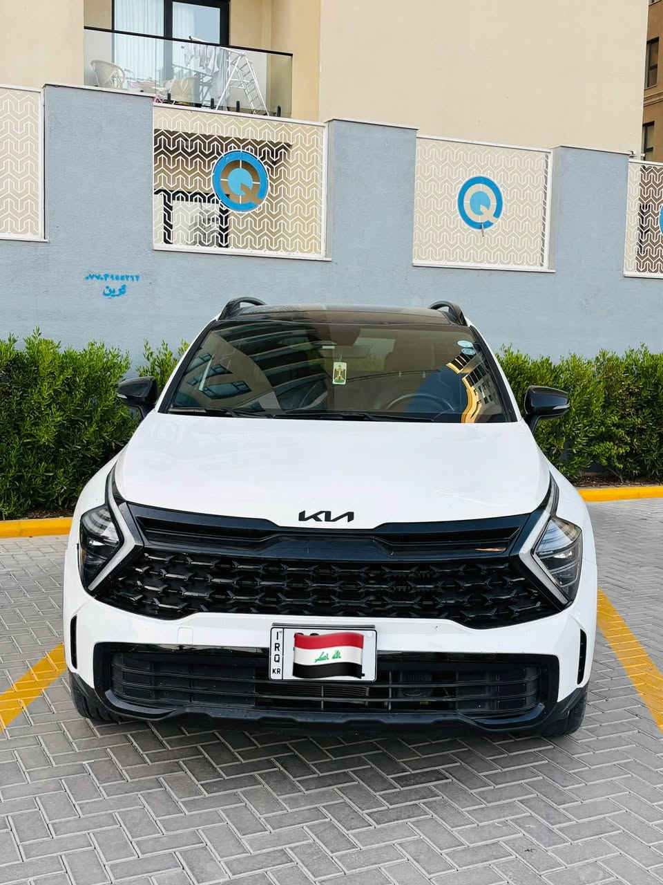 السلام عليكم
سبورتج 2025 هايبرد فول مواصفات 
المكينه : 1600 تيوبو + نظام هايبرد + شحن بلك ان 
           الايرباك : سليم 
الضرر : موضح بالصور كلين ولا قطعه مبدله فقط صبغ ربع دعاميه و بارد بالجاملغ 

المواصفات 
1. شاشه كبيره 

2. بصمه

3. شحن وايرليس

4.تشغيل عن بعد 

5. كامرا

6. رادارات جانبيه

7. رادار امامي

8. لايتات لد 

9. بكلايت لد 

10. كشنات جلد

11.هيترات بالكشنات

12. ويل كب 

13.اشاير بالمري

14.كيجات دجيتل  

15. قطعتين تبريد 

16. تبريد بيانو 

17. تحكم 

18. نظام سبورت ايكو عادي

19. فور ويل 4x4

20.ايقاف ذاتي اوتو ستوب

21.حساسات خلفيه

22. اوتو هولد 

23. نظام منحدرات 

24. كشن السايق كهرباء

25. بنوراما
السياره رقم اربيل تحويل ثاني يوم باسمي 
السعر: 225 وبيها مجال 
***********
