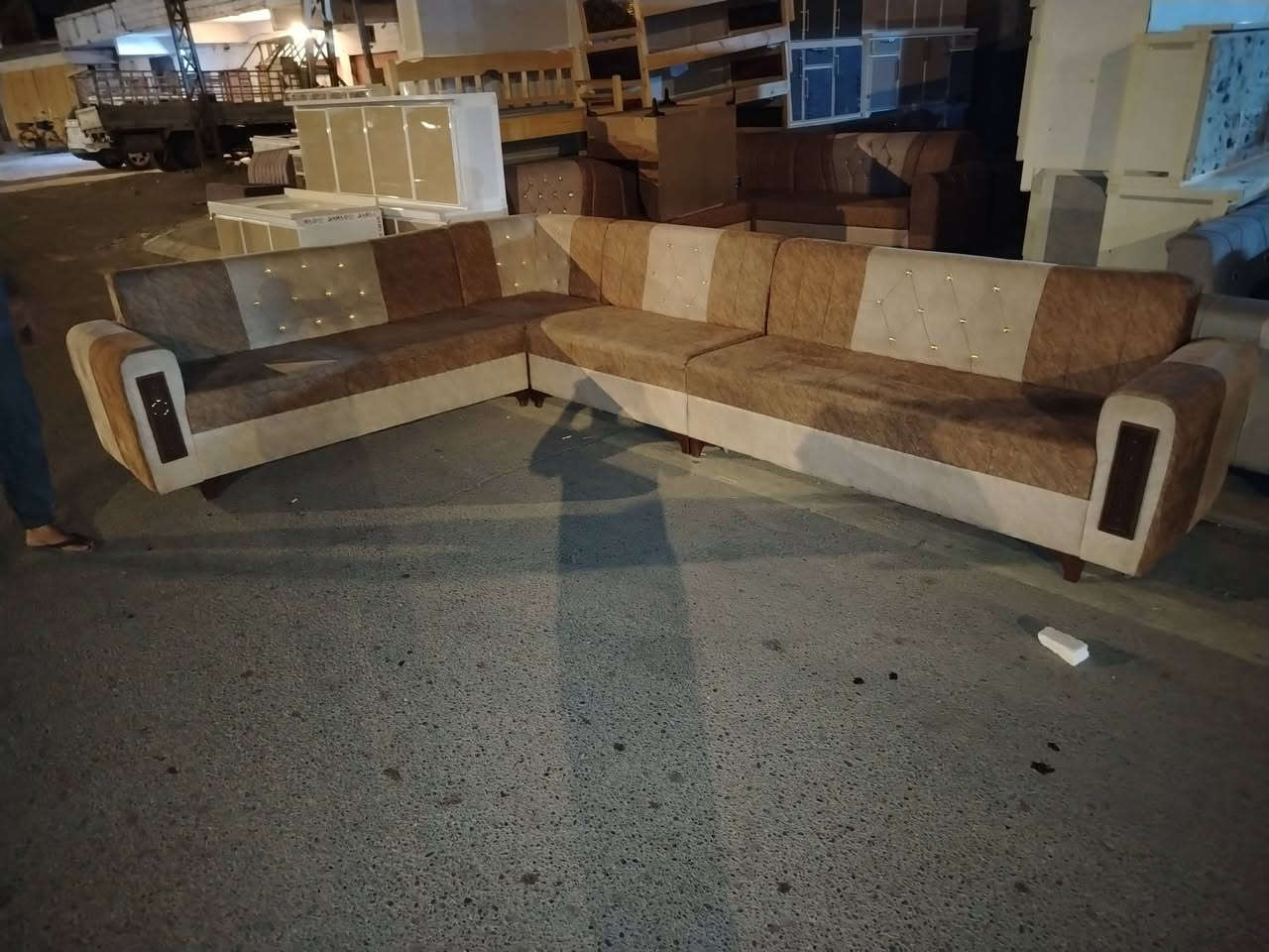سلام عليكم ديوان مستخدم سعره اب 150 العنوان ديالى بعقوبه الطرق والجسور مقابيل العزات بن تجه رايح المفرق


**إذا كنت صاحب هذا الإعلان وتريد حذفه لأي سبب، رجاءا أرسل رسالة إلى الدعم الفني**