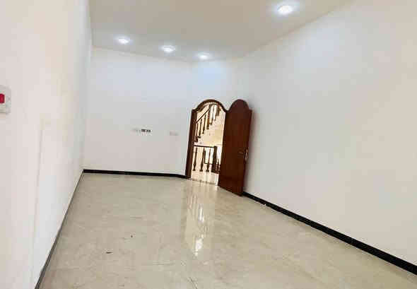 🔹لا يبــــاع على المبادرة ..

دار سكني للبيع  | التقية 
_______________________________
 الموقع | مميز قرب شارع المستوصف
_______________________________
 المساحة | 100 م2
الواجهة | 8 م
_______________________________

🔹 تفاصيل الدار :
+ استقبال + صالة2 + مطبخ + 2غرف نوم بالطابق الثاني + صحيات 3 متكاملة
_______________________________
للاستفسار اكثر زورونا في مكتبنا الكائن في :
ديوانية - الجزائر- مقابل برج الامراء 
مجاور مستشفى الحياة للعيون - د.حسنين
او الاتصـــال على الارقام
***********
***********
