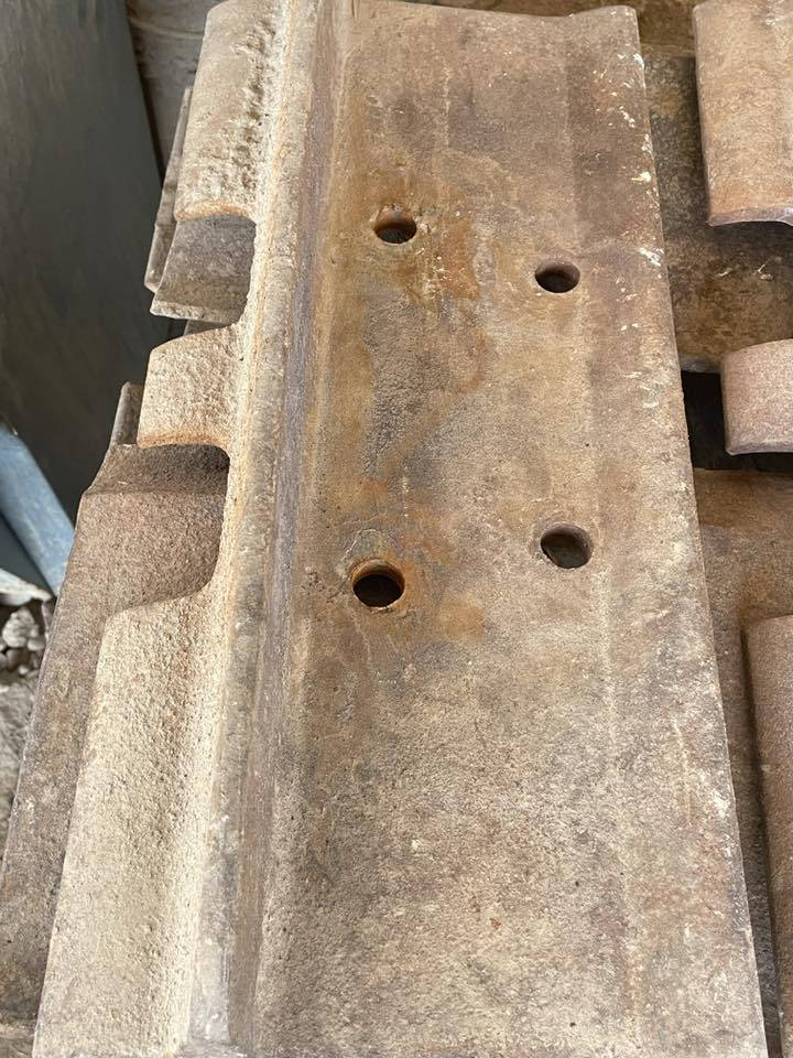 قباقيب بلدوزر 65 للبيع جديدات 
گراج ابو مالك 
لتصليح كافه انواع زناجيل المكائن الثقيله 
احجام صغيره متوسط عملاق باحدث اجهزه البريص 
قطع غياره مستخدم وجديد  
📍بغداد جرف النداف ***********واتساب
‭0786 760 9597‬
