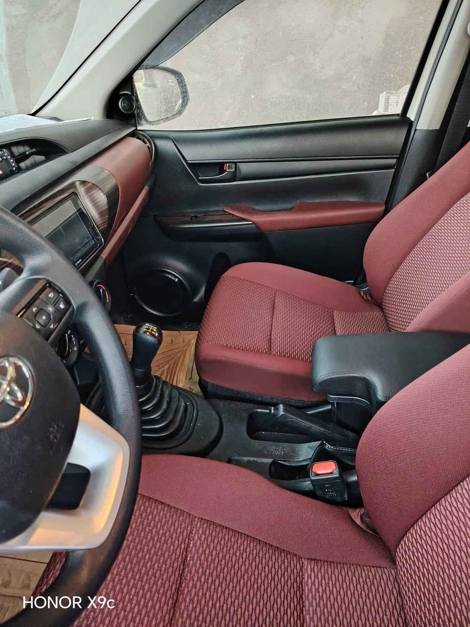 سلام عليكم ورحمة الله وبركاته
تويوتا هايلوكس للبيع موديل 2025. ماشيه ٣٠
كفاله عامه. رقم مثنئ.      سعره.  257 
وبيه مجال.     مكانه السماوه تواصل
أكثر تصال على الرقم ***********
