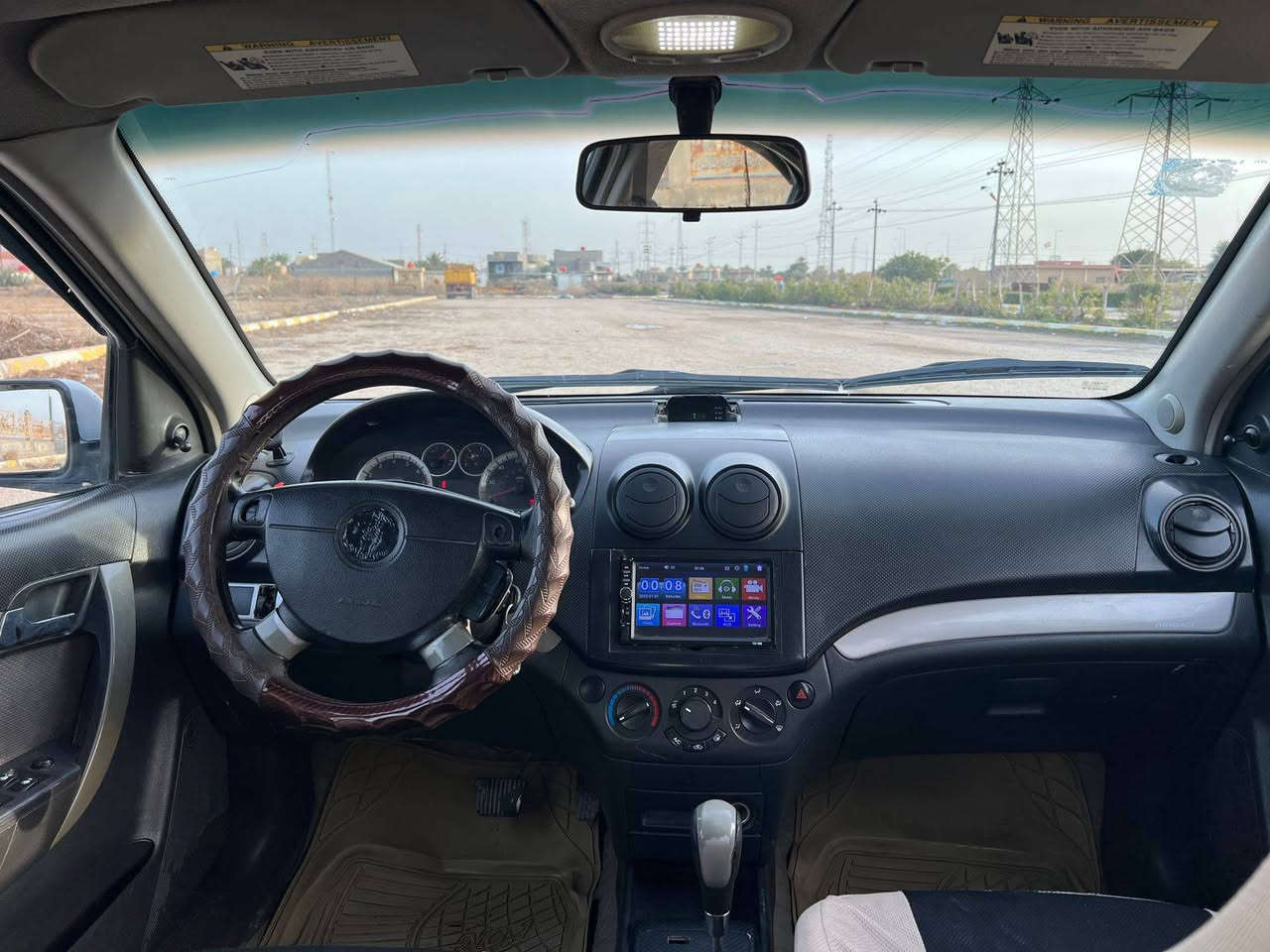 افيو موديل 2008 مسكر

فتحة سقف 

تبريد شغال 

بيها معجون وصبغ ابيع احزام 

تكم  شواصي حوض مكفول

السعر 60 وبيها مجال 

بابل القاسم 

***********
