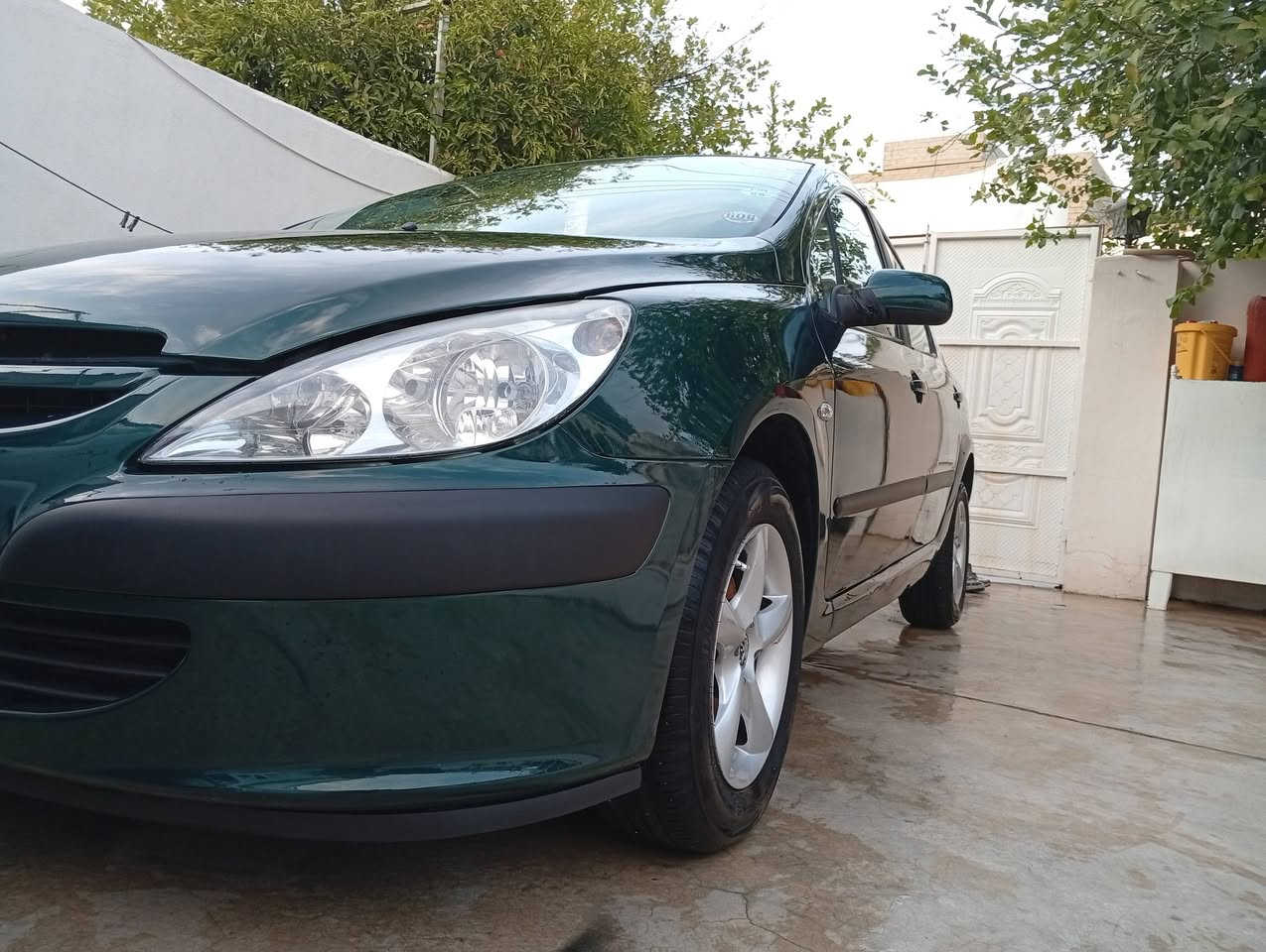 بيجو 307موديل رقم كركوك مشروع وطني 
سنويه جديد لحد2030 رقم لماني تبريد ثلج 
گیر محرك بشرط مصبوغ عام لجماليه 
تايرات جديد 
سعر 52 
***********
