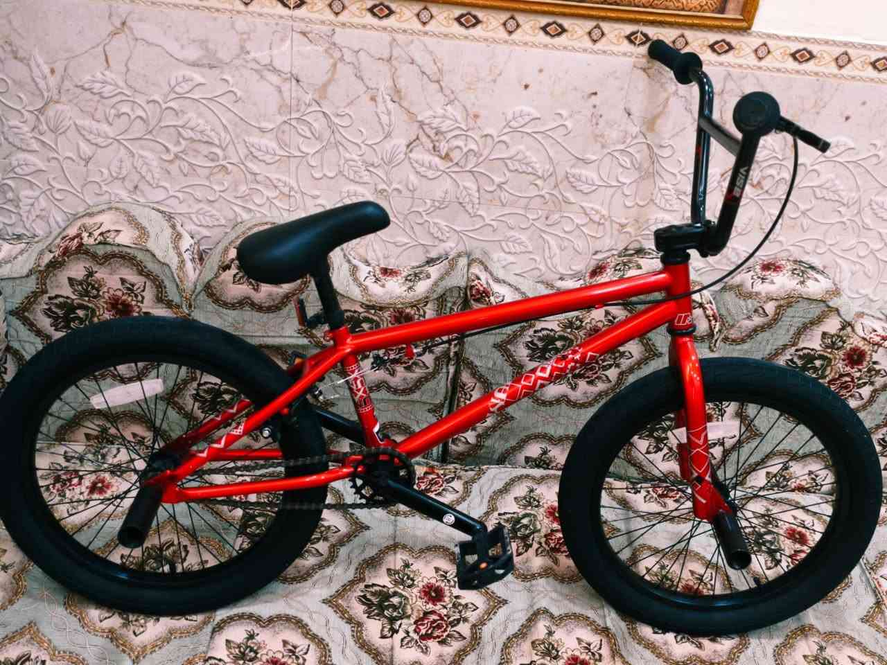 مرحباا اخوان بيسكل للبيع نظافه ١٠٠٪؜١٠٠
والمايعرف سعره لايعلق 
مكاني سوق الشيوخ 
للاستفسار واتساب : ***********
