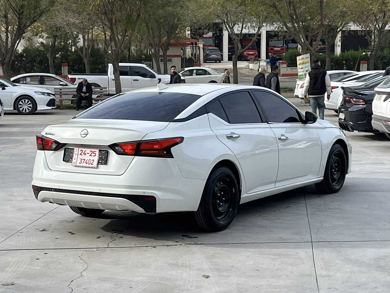 سلام علیکم
نیسان التیما خەلیجی altima S 2024  
بێ بۆیاخ بێ گۆراو 
سونەری دانراوە 
ناونیشان کەلار 

 

 ***********
