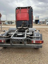 ‏سلام عليكم اتروز 2005 سنوية صهريج حجم 44 07809966162