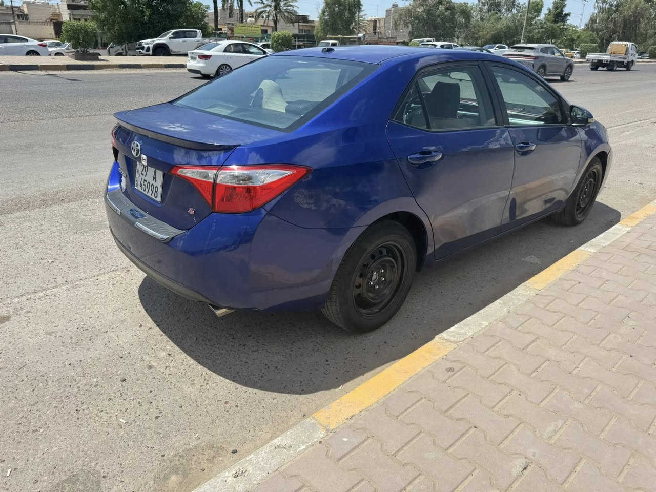 ⚠️ مكلف بالنشر فقط
🚗 للبيع فقط – تويوتا كورلا 2016

🔹 اللون: نيلي🔹 الفئة: فول مواصفات (S)🔹 تشغيل: بصمة )

📌 ملاحظات السيارة:
وارد: أمريكي   (كلير من جهة اليمين )(وبيه طخه من كدام بالجاملغ والبنيد طخه بسيط بدون لغد وبدون شواصي )

السياره كلش حلوه 

💰 السعر:103 ورقة 📉  
و قابل للتفاوض 

📞 رقم الهاتف: ‏0772 180 3460‏

⚠️ مكلف بالنشر فقط
