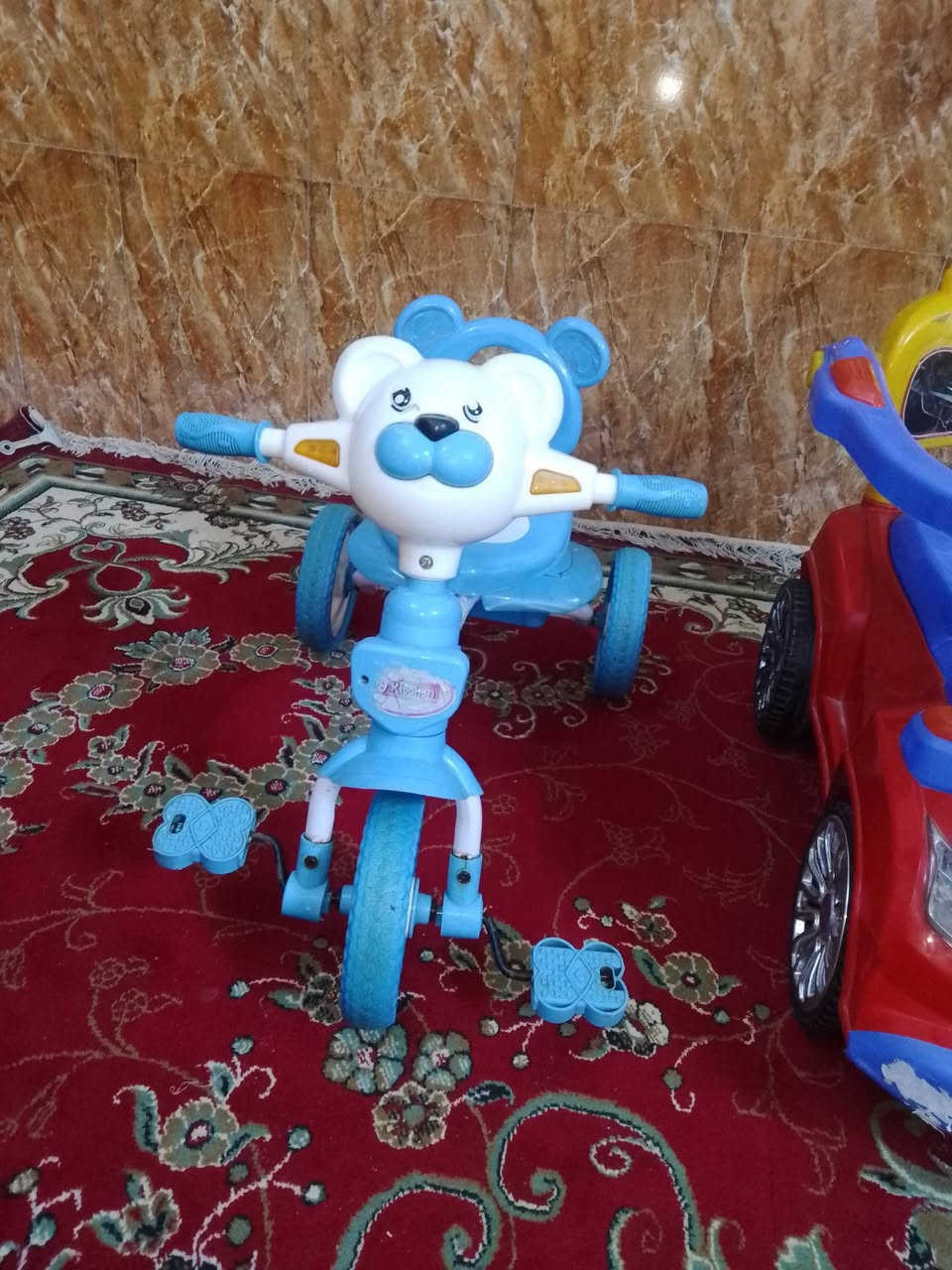 متاح اثنينهم 35انضاف اخو الجديد مال بيت يارمجة الشرقية ***********
