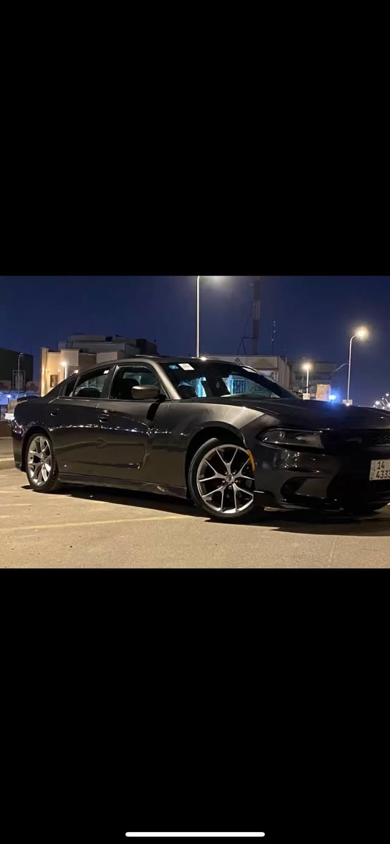 سلام عليكم
جارجر مديل 2020اصل 
ماشيه 65
تنته 
تخم تاير 100//100
كير مكينه كفاله 
سياره احلا من صور 
فقط بس حادثه من امركيا 
بيع مراوس متواجد ع نت 

***********
فقط وات ساب
