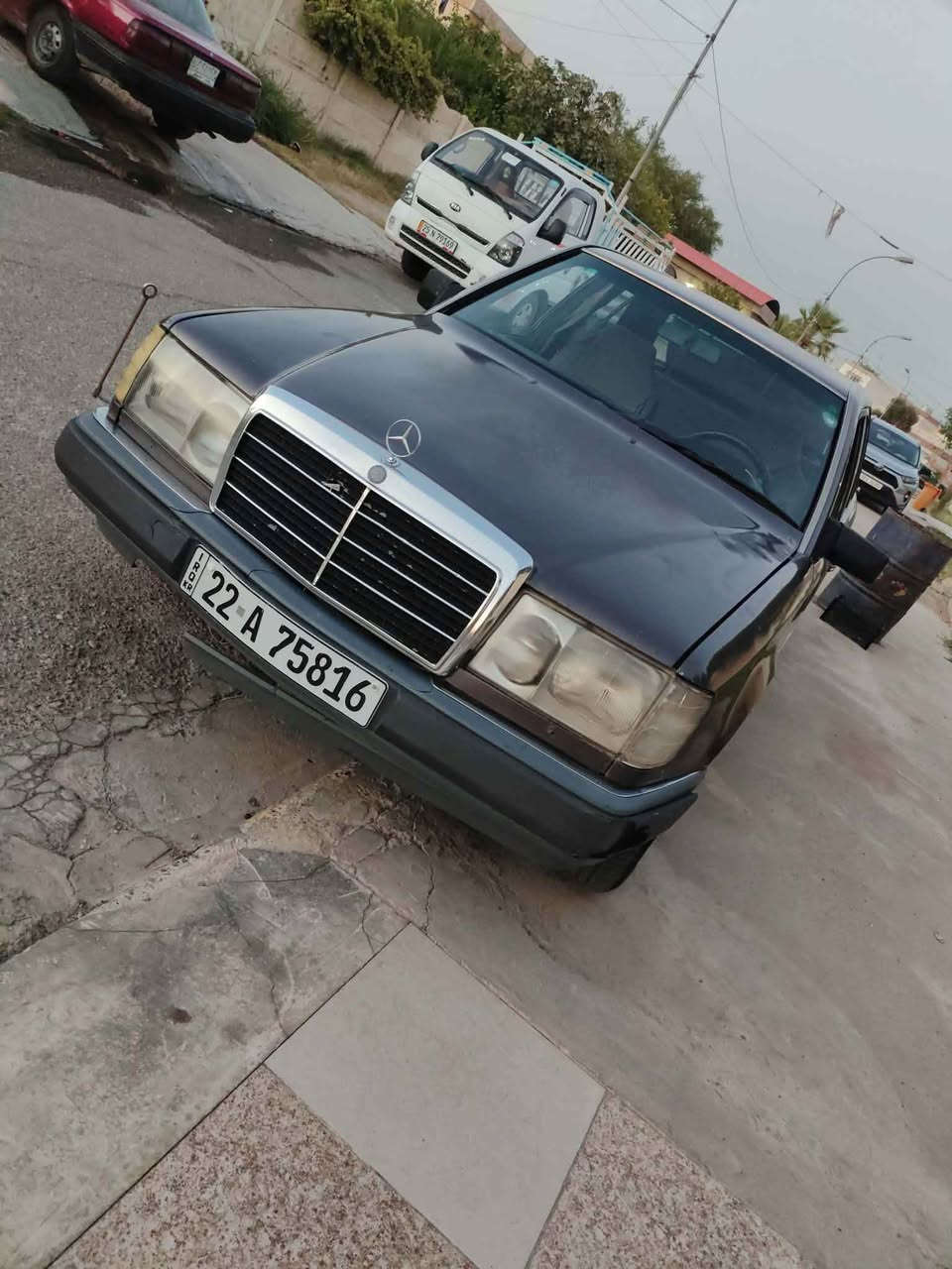 السلام عليكم للبيع مارسيدس دب300 موديل 1991 كير ومحرك بطه 3000 رقم أربيل جديد وبأسمي لل2030 شرط التحويل والوكاله  وبطاقة بنزين مكان السياره كركوك بيها أماكن صبغ للأتصال *********** صاحب السياره. كركوك, العراق

