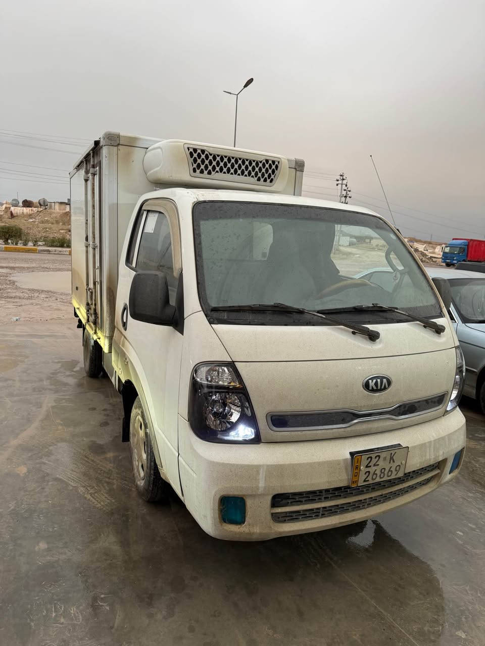 *********** 

Kia 2700 barad 2014 
کیای بەراد ٢٠١٤ 
بێ سبوخ 
شانسی بە شەرت 
بەرادی فرێزەر تا ناقس ٢٠
گێر ومەکینە ئەکسل و کارەبایی هەموو بەشەرت 
سەیارەکە زۆر خاوێن و پاک ماوەتەوە 
سەنەوی تا ٢٠٣٠ نوێیە 
هەموو شتێکی بەشەرت أربيل, العراق
