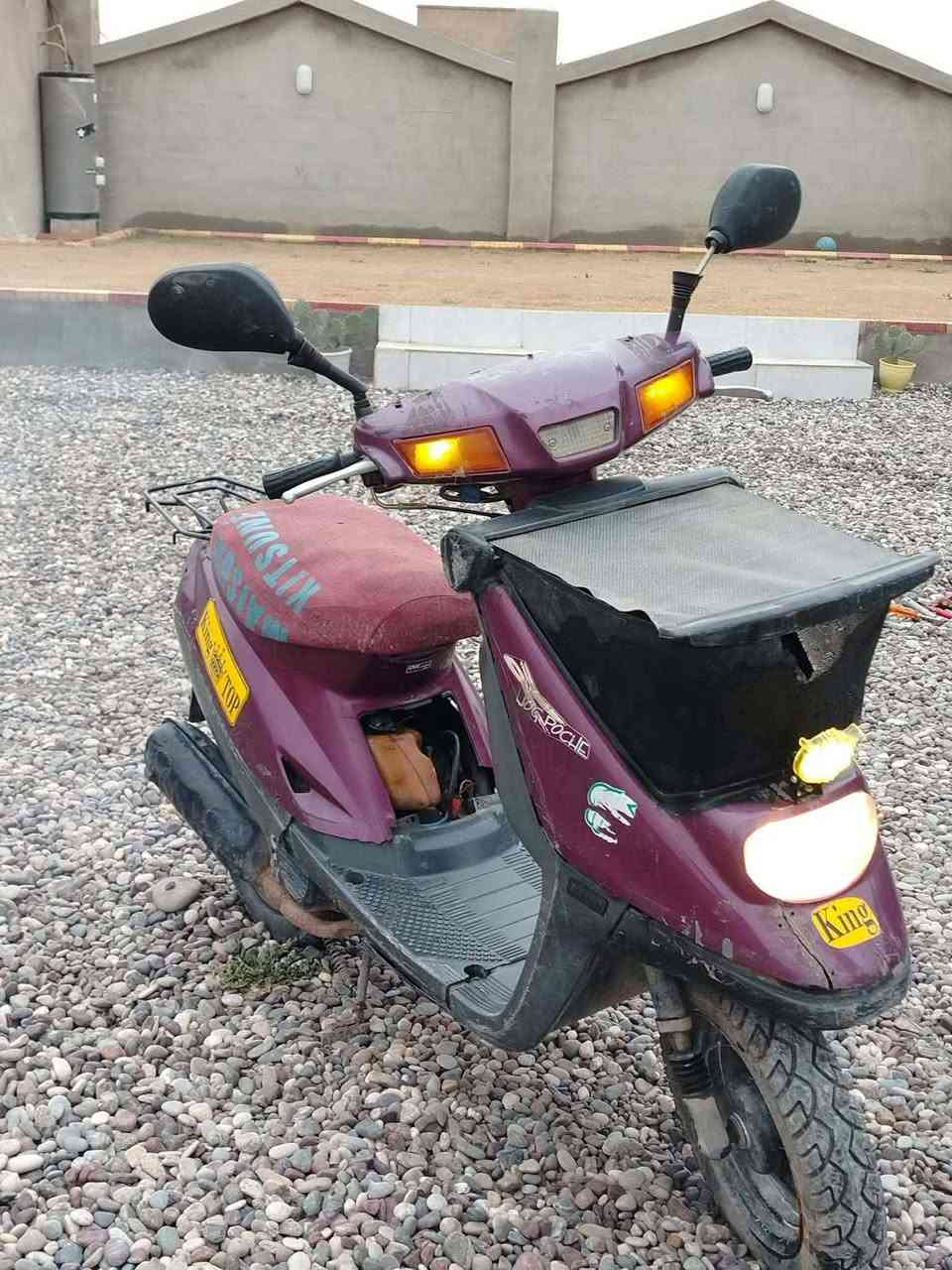 السلام عليكم
ماطور بزون للبيع كهربائيات كلهة شغالة كابريتة جديدة باتري جديد محرك نضيف 
للستفسار ***********
