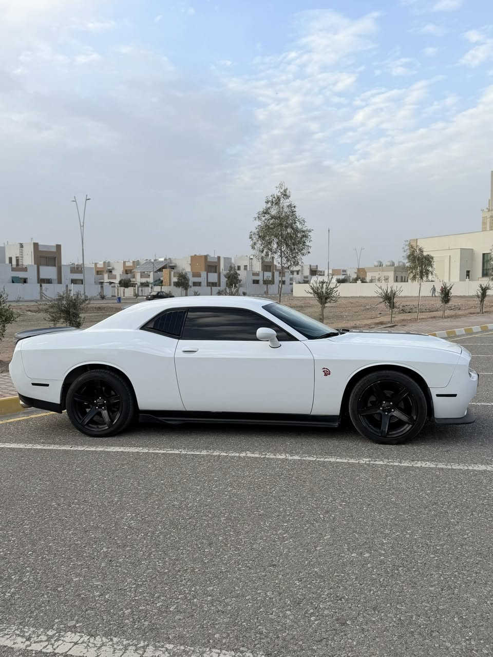 دوج جالنجر Sxt
موديل : 2020
بيع او مراوس حسب القناعة 
الضرر : قطعتين صبغ وتبديل وبونيد تحديث 
 رقم شاصي داخل المنشور
رقم اربيل : شرط التحويل
السعر : 177 $ بي مجال
العنوان : كركوك
للاستفسار :***********
