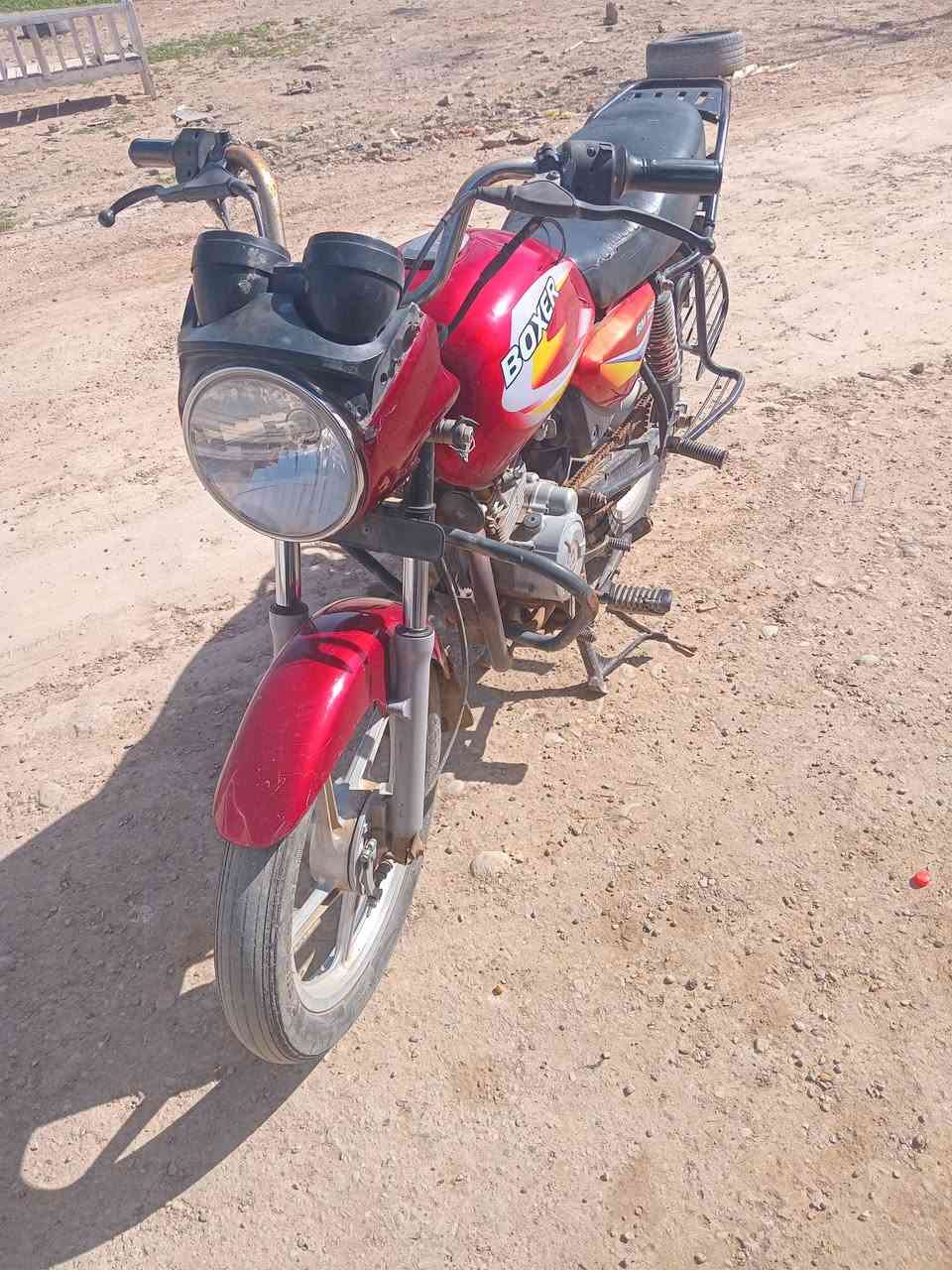 دراجه بوكسر مديل ١٨ بدون أوراق  كفاله من سرقه واذه مراوس هم عادي بيراني ***********
