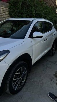 توسان مديل  19 خليجي لبيع رقم بغداد  هاذا رقمي ٠٧٧١٣١٢٣٥٦١