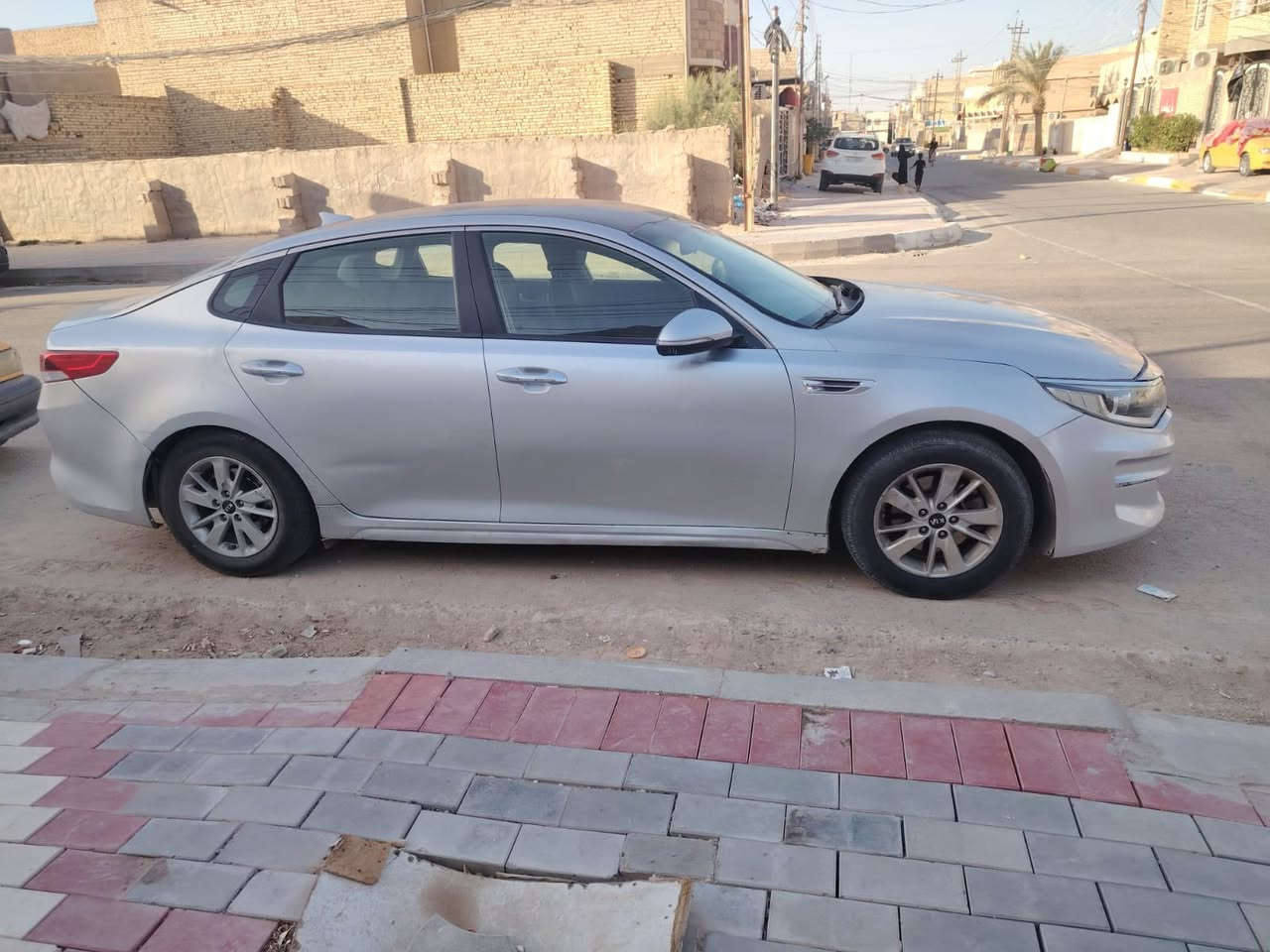 كيا اوبتما
الموديل ٢٠١٨ 
اللون رصاصي 
الرقم بغداد مشروع وطني 
بأسمي 

بيها صفحه وقماره بس ابيع عام

السعر ١٠٠ وبي مجال بسيط للشراي 
 العنوان كربلاء


**إذا كنت صاحب هذا الإعلان وتريد حذفه لأي سبب، رجاءا أرسل رسالة إلى الدعم الفني**