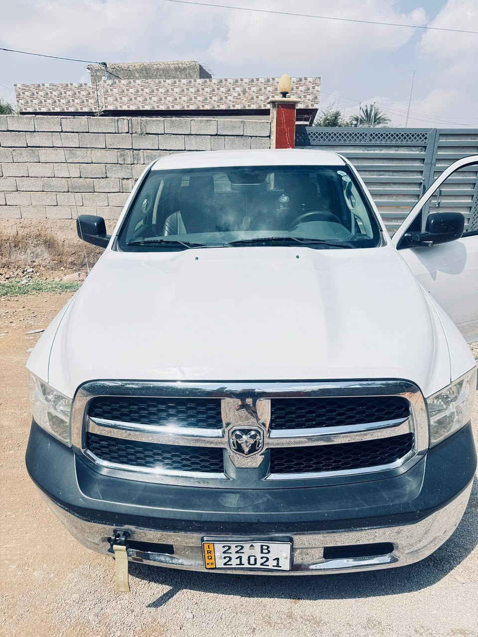 دوج رام موديل ٢٠١٨ كلين مكفوله كفاله عامه من كولشي سنوي فحص هزه جديد محرك ٦سلندر سعر ١٧٥/دعاميه للدعاميه شرط ***********/***********
