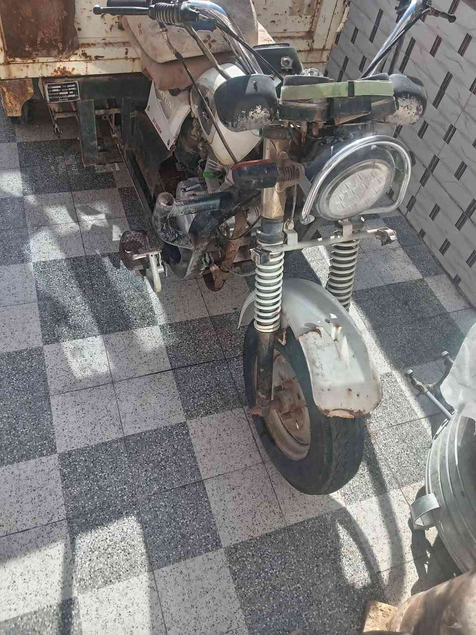 ستوته للبيع  اوراق 2020مكينه جديده السعر1500وبيها مجال مكاني قضاء النصر اني مكلف بنشر هذا رقم صاحبها مستعجل على البيع  ***********
