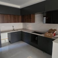 انسب  سعر  متوفر حاليا    مجمع الروان السكني مجاور كليه الرشيد   شقة ز...