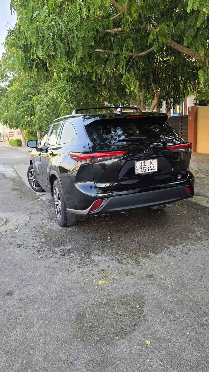 هايلاندر هايبرد xle 2024
رقم بغداد . مواصفات . فتحة . بصمة . رادارات 360 . تثبيت مسار . شاحن واير لس . ابل كار بلي و اندرويد اوتو واير لس . السيارة كاملة 
الضرر جامرلغ خلفي + باب الصندوق الخلفي 
تعديل بارد شبر بالسقف و مكان بالجامرلغ الخلفي جهة السايق 
مكان السيارة كركوك 
السعر 238 
***********
