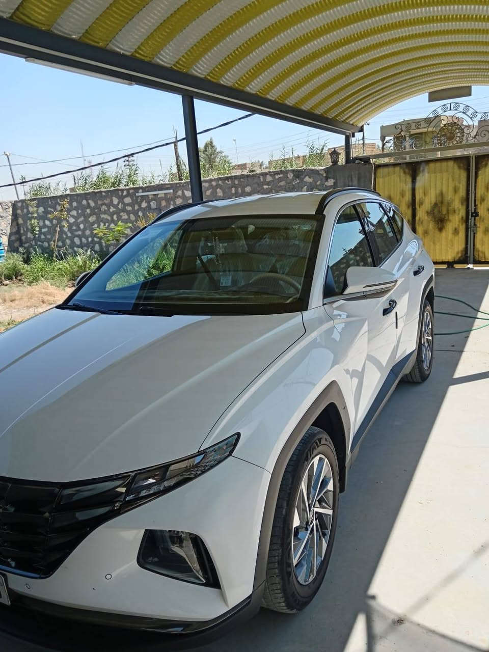 السلام عليكم ورحمة الله وبركاته 
توسان 23 اربيل كفاله عامة من كل شي ماشية 57 رقم انگليزي كل المواصفات بيها من رادارات وحساس وتحكم مواصفات التوسان المعروفه مكان السيارة نجف سعر 210 $ الشراي يتصل رجاء 
***********
