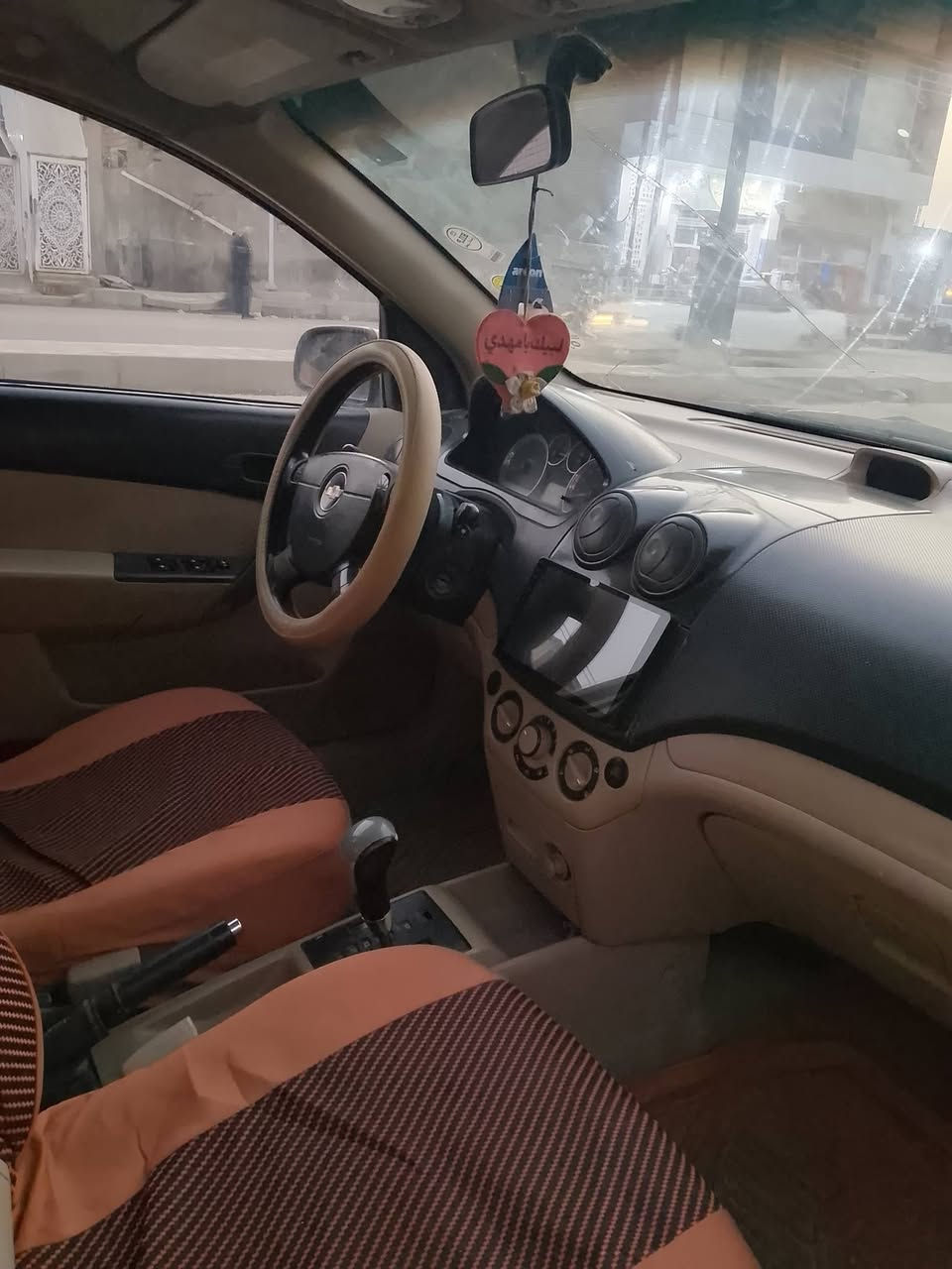 افيو موديل 2011 رقم بغداد مااندل راعيه ا بيع كوم حديد اتكفل سرقه وعشائر مكينه كير اوتوماتيك حداديه زينه سياره جاهزه  السعر 25 وبيه مجال مكاني الناصريه
***********
