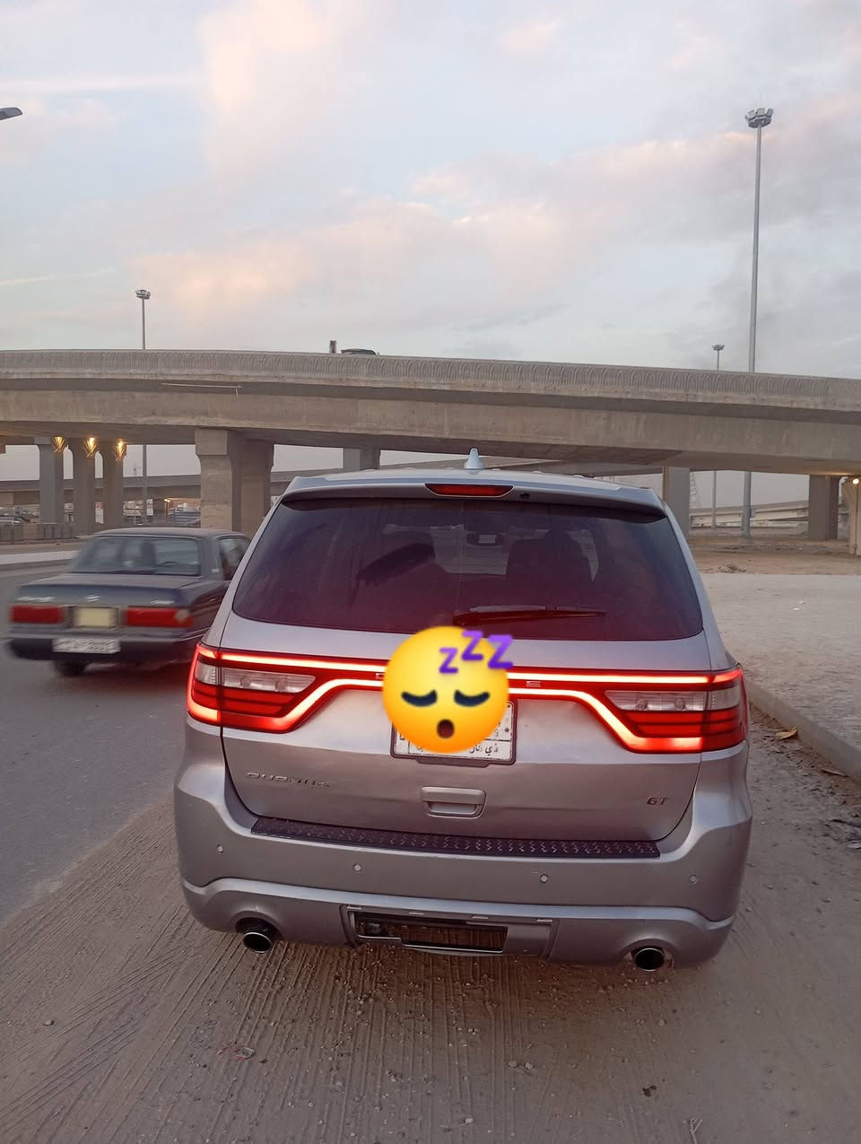 دورنكو 7راكب لون سلفري وارد امريكي باب خلفي مبدل محرك 3600 6اسلندر رقم ذي قار موديل 20 اصل شرط التحويل  عنوان ناصرية مركز رقمي او مراسله الصفحه ***********
